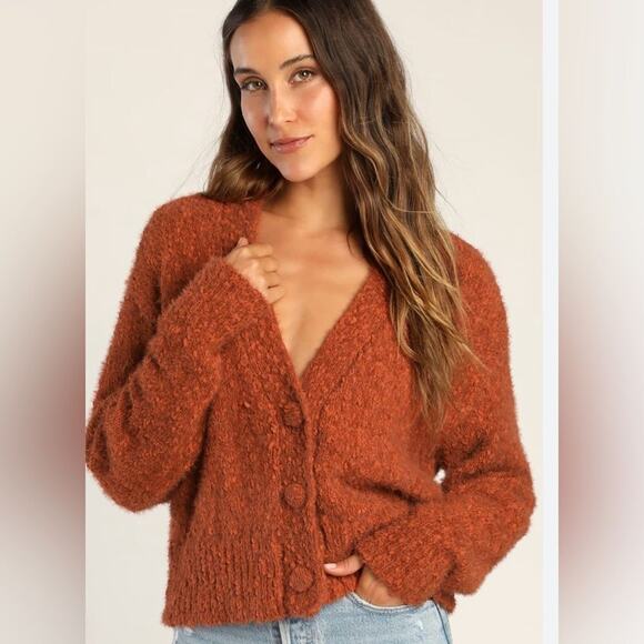 LULUS NWT KEPT ME‎ BUNDLED BULKY KNITTED CARDIGAN SWEATER SIZE L - Picture 2 of 10